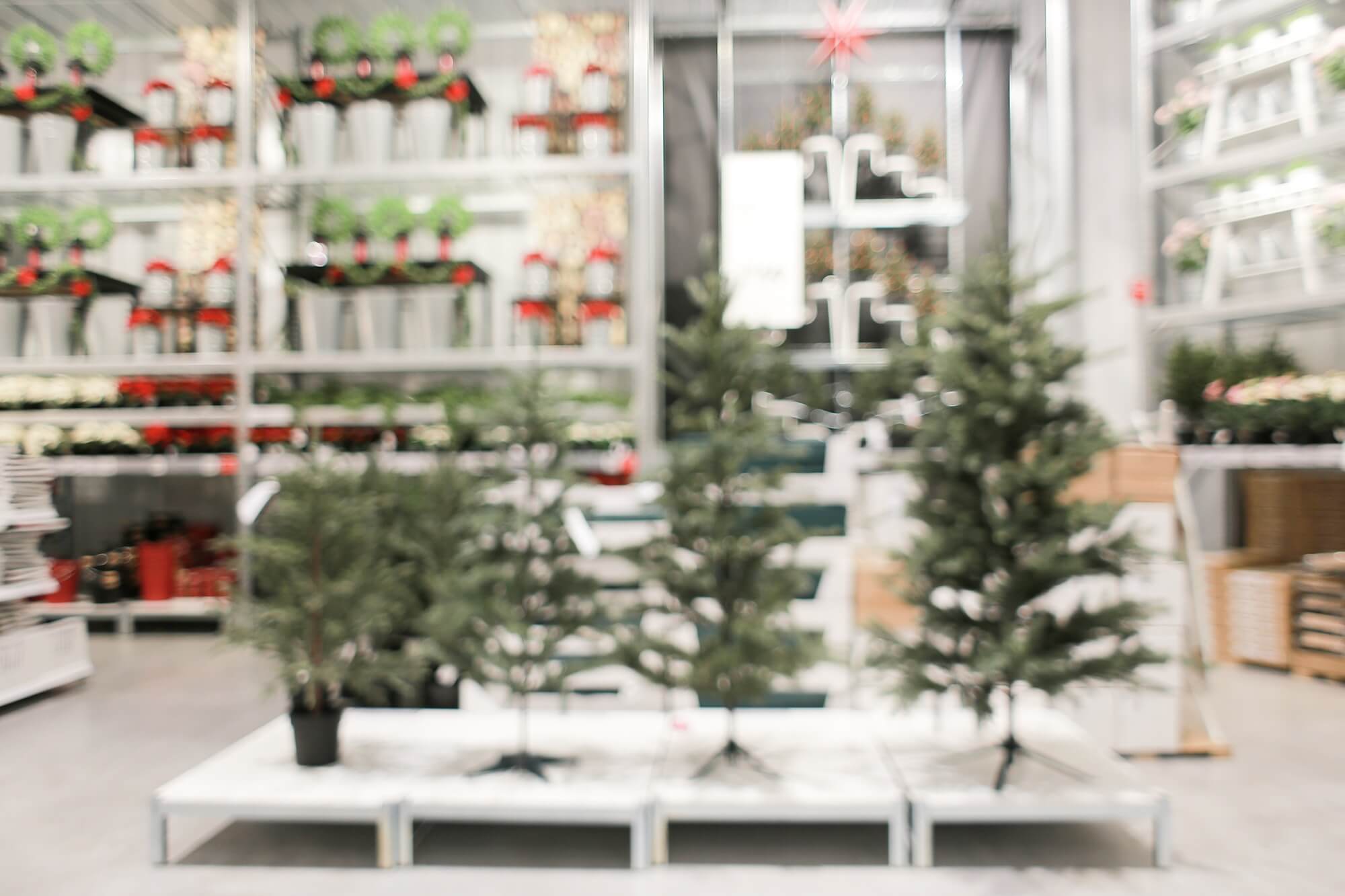 Rola standów POS w ekspozycji świątecznej i sezonowej